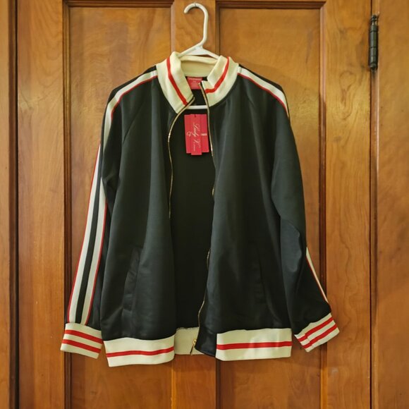 Victorious Black and Cream Womens Track Suit - Picture 5 of 9